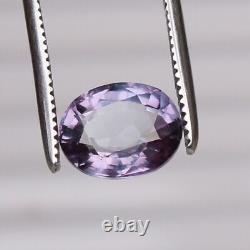 Alexandrite extrêmement rare de 7,70 carats en forme ovale, pierre précieuse fine changeante de couleur.