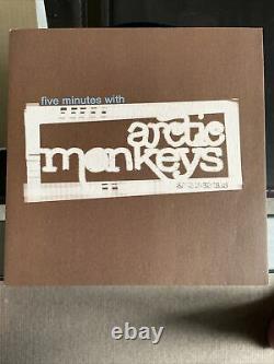 Arctic Monkeys Five Minutes Avec Extrêmement Rare Ltd Edition 7 Vinyl