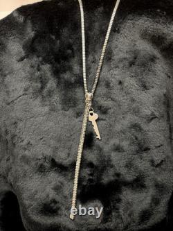 Collier Zippé Mateo New York Extrêmement Rare, Porté à l'origine par Rihanna, Unisexe