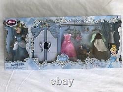 Disney Store 2013 Ariel Et Sisters Mini Dolls + 4 Princess Wardrobe Play Sets