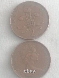EXTRÊMEMENT RARE ET PRÉCIEUX! Paire de pièces de 2 nouveaux pence de 1971