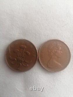 EXTRÊMEMENT RARE ET PRÉCIEUX! Paire de pièces de 2 nouveaux pence de 1971