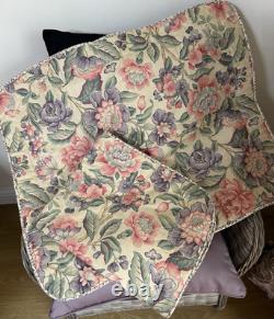 Ensemble de couvre-lit matelassé vintage Laura Ashley, extrêmement rare et tout neuf