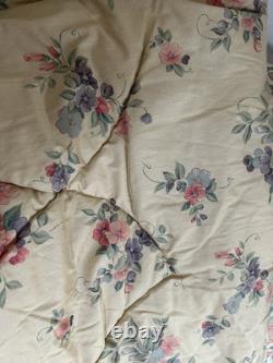 Ensemble de couvre-lit matelassé vintage Laura Ashley, extrêmement rare et tout neuf