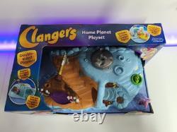 Ensemble de jeu Clangers Home Planet avec Granny Clanger. Neuf sous blister ! Extrêmement rare, en boîte.