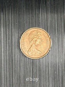 Erreur de Nouveau Pence 2p de 1971 extrêmement rare, en bon état