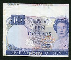 Extrêmement Rare Banque De Réserve De Nouvelle-zélande Portion De Specimen Ten Dollars Cf. P. 17