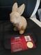Extrêmement Rare ! Orange Is The New Black Prop Smash Bunny Utilisé Dans La Série Originale