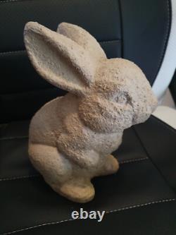 Extrêmement Rare ! Orange is the New Black Prop Smash Bunny Utilisé dans la Série Originale