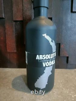 Extrêmement rare, édition limitée Absolute New Zealand 2e peau, seulement 12 000 exemplaires produits