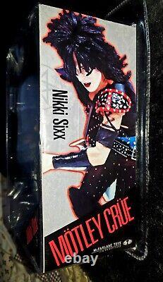 Figurine d'action extrêmement RARE de Nikki Sixx de Motley Crue Shout At The Devil