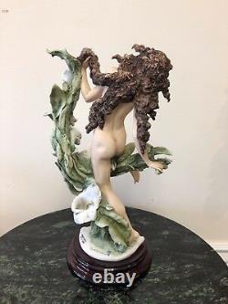 G. Armani Extrêmement Rare Limited Edition A. P. Lilia Figurine Nue