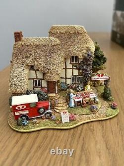 Lilliput Lane STRAWBERRY FIELDS extrêmement rare + Gold Top (1 titre tel qu'illustré)