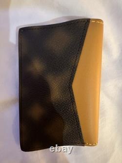 Louis Vuitton AW22 Organisateur de Poche Ondulé Neuf Extrêmement Rare