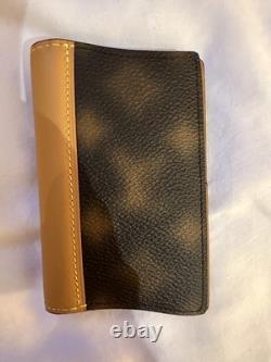 Louis Vuitton AW22 Organisateur de Poche Ondulé Neuf Extrêmement Rare