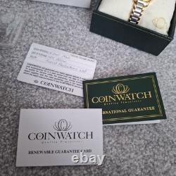 Montre à pièce extrêmement rare et magnifique pour hommes et femmes dans une boîte de présentation Montre à pièce extrêmement rare et magnifique pour hommes et femmes dans une boîte de présentation