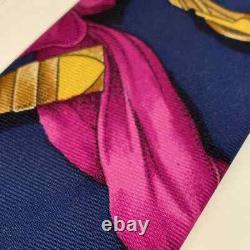 NOUVEAU Foulard Cravate Authentique Hermes Imprimé Grand Manège EXTREMEMENT RARE Années 90