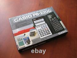 Nouveau Extrêmement Rare Vintage Casio Pb-220 LCD Calculateur De Poche De Base