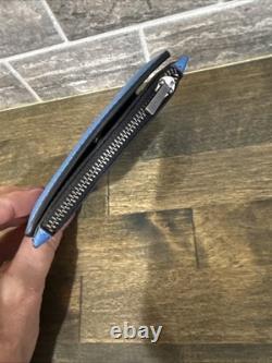 Nouveau portefeuille bifold fin bleu Coach x Peanuts Pig-Pen Snoopy extrêmement rare