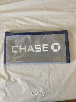 Nouveau sac de dépôt authentique de la CHASE BANK! 3 stylos Chase inclus! Extrêmement rare