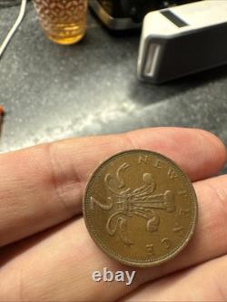 Nouveaux pièces de pence/extêmement rares