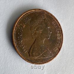 Pièce de 2 new pence extrêmement rare, non circulée. Très rarement manipulée.