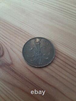 RARE ! 1971 2p New Pence. Pièce VIEILLE extrêmement rare, en bonne condition, pour collectionneurs.