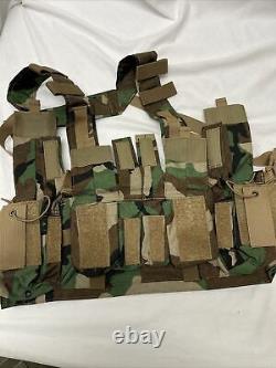 Rare Extremely Velocity Systems Mayflower Uw Gen IV Chest Rig Woodland Camo M81