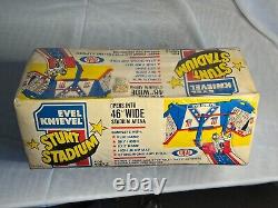 Stade de cascades Evel Knievel Vintage Idéal 1974 Neuf Scellé Extrêmement Rare