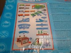 Tomy Thomas piste de montagnes russes Trackmaster, extrêmement rare, tout neuf