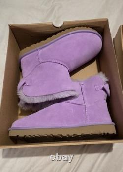 Ugg mini en daim lilas pastel extrêmement rare, taille UK 6, nœud, neuves dans leur boîte