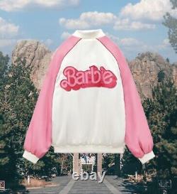 Veste Bomber en satin rose et blanc Zara Barbie, taille S, extrêmement rare et neuve.